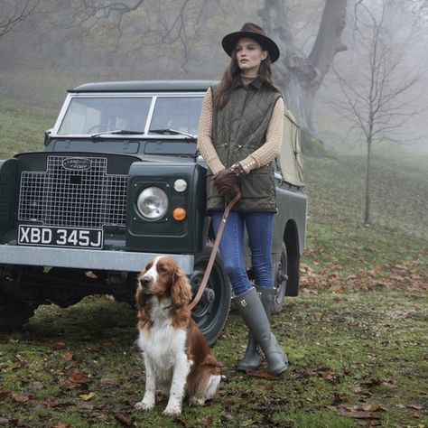 Old Money Hunting Aesthetic, Truffle Hunting Outfit, British Country Style, Countryside Fashion, Truffle Hunting, Vision Book, Countryside Style, Dog Food Brands, Preppy Boys