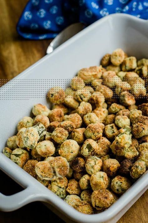 Crunchy Oven-Fried Okra: So good you may never pan fry okra again! - Life, Love, and Good Food Fry Okra, Oven Fried Okra, Baked Okra, Okra Recipe, Fried Okra, Okra Recipes, Pan Frying, Pan Fry, Oven Fried