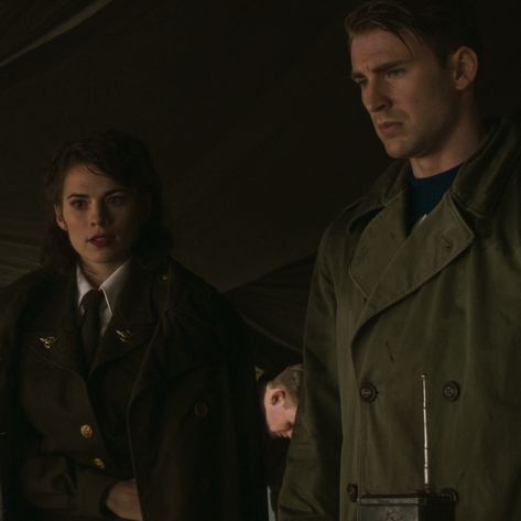 Captain America: The First Avenger Peggy Carter & Steve Rogers icon marvel avengers aesthetic superhero hd 4k Steve Rogers The First Avenger, Captain And Peggy, Marvel Avengers Aesthetic, Captain America Peggy Carter, Aesthetic Superhero, Steve And Peggy, Steve Rogers Icon, Avengers Aesthetic, Captain America The First Avenger