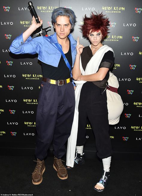 Protecting the universe: Dylan and girlfriend Barbara Palvin struck a few poses together a... Dylan Sprouse Girlfriend, Star Couple, Halloween City, Dylan And Cole, Palvin Barbara, Celebrity Halloween Costumes, Dylan Sprouse, Girl Boss Quotes, Cole Sprouse