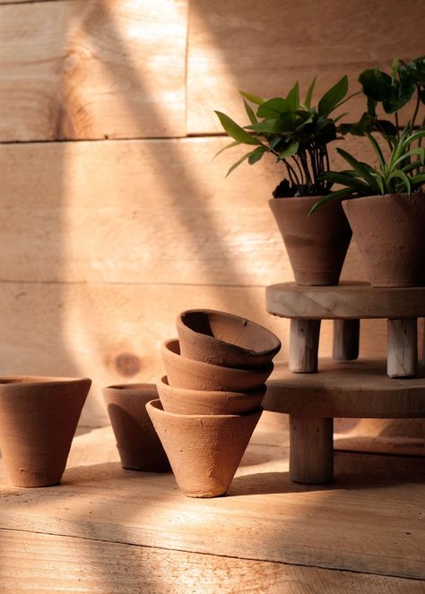 Miniature terracotta pots