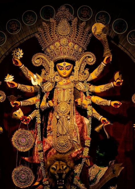 Durga Aesthetic Wallpaper, Durga Ji Wallpaper, Durga Thakur Photo Hd, Maa Durga Photo Bengali, Durga Maa Aesthetic Wallpaper, Ma Durga Aesthetic, Navratri Durga Maa Pic, Durga Puja Aesthetic Wallpaper, Dusshera Aesthetic