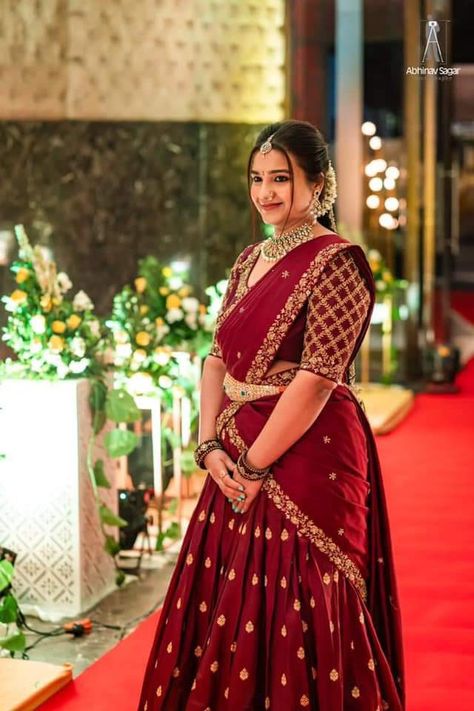 Maroon Half Saree, Half Saree Designs South Indian, Traditional Saree Blouse Designs, Party Blouses, Pink Half Sarees, Long Skirt Top Designs, Pink Blouse Designs, Engagement Lehenga, Langa Voni