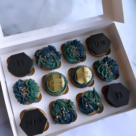 Cupcake Decoration For Men, Gemini Cupcake, Male Cupcakes Ideas, Men’s Cupcakes, 60th Birthday Cupcakes For Men, 21st Birthday Cupcakes For Guys, Virgo Cupcakes, Cupcake Decorating Ideas For Men, Birthday Cupcakes Ideas For Boyfriend