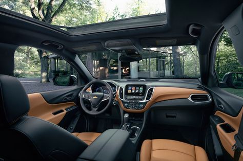 2018 Chevrolet Equinox interior large glass roof Wood Steps, Small Suv, Chevy Equinox, Chevrolet Trax, Chevrolet Captiva, Chevrolet Traverse, Chevy Suburban, Glass Roof, Porsche Panamera