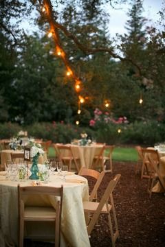 table Small Outdoor Wedding Reception, Small Outdoor Wedding, Table Clothes, Outdoor Wedding Reception, Round Tables, Garden Chairs, Backyard Wedding, California Wedding, My Dream Wedding