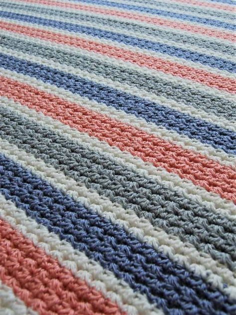 Trinity Stitch Crochet, Quick And Easy Crochet Blanket, Bobble Stitch Crochet Blanket, Crochet Blanket Stitches, Unique Crochet Blanket, Trinity Stitch, Bobble Stitch Crochet, Striped Crochet Blanket, Modern Crochet Blanket