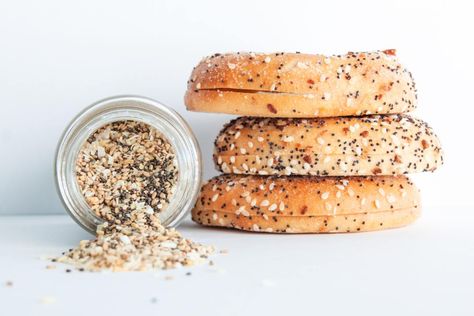 A Recipe for That Bagel Seasoning We Know and Love. Verily Table: Here for you in the dinner hour Vegan Bagel, Gluten Free Bagels, Wheat Bread Recipe, Marinated Tomatoes, Best Bagels, Keto Bagels, Herb Bread, Bagel Shop, Bagel Recipe