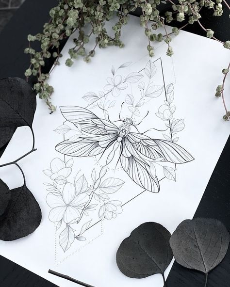 Drawing With Flowers, Do Tattoo, Geometric Flower Tattoo, Inspo Drawing, Dragonfly Tattoo Design, Remembrance Tattoos, Insect Tattoo, Sacred Geometry Tattoo, Floral Tattoo Sleeve