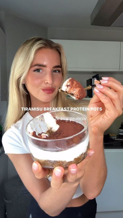 Emily English on Reels | emthenutritionist · Original audio Emily English Recipes, English Meals, Emily English, Oats Overnight, Breakfast Protein, 20g Protein, 2024 Moodboard, English Food, Protein Breakfast