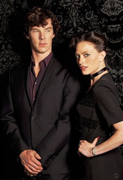 Sherlock Holmes (Benedict Cumberbatch) and Irene Adler (Lara Pulver) #BBC Sherlock And Irene, Mr Holmes, Lara Pulver, Irene Adler, Sherlock Series, Mrs Hudson, Steven Moffat, Sherlock 3, Sherlock Fandom