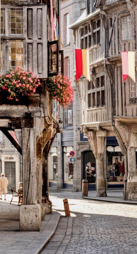 Magic Places, Beaux Villages, Window Boxes, Old Building, Pretty Places, Oh The Places Youll Go, France Travel, Dream Destinations, Places Around The World