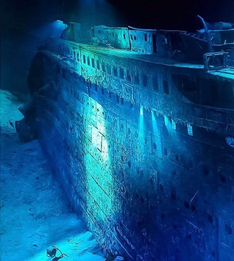 Titanic on Instagram: “#titanic #titanic1912 #titanicedit” Titanic Underwater Pictures, Titanic Shipwreck, Titanic Wreckage, Titanic Real Photos, Titanic Ii, Titanic Underwater, Titanic Wreck, Real Titanic, Titanic Photos