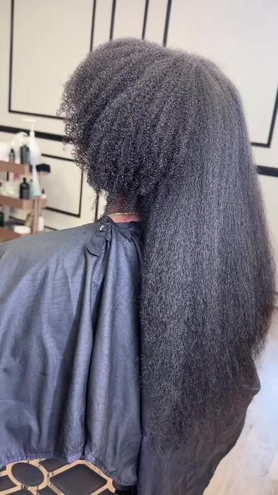 Thick Hair Aesthetic, 4c Hair Shrinkage, Afro Hair Routine, Aesthetic Waist, Long Hair Aesthetic, Hair Journey Tips, Hair Growth Methods, Hair Shrinkage, Thick Natural Hair