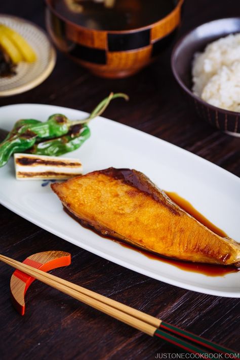 Yellowtail Teriyaki - A classic fish dish in Japan.  Simple and elegant with the perfect glaze of teriyaki sauce. #Yellowtail #Teriyaki #Shishito #Buri #fish #ぶりの照り焼き | Easy Japanese Recipes at JustOneCookbook.com Yellowtail Recipe, Teriyaki Recipes, Holiday Seafood Recipes, Pork Bowl Recipe, Shishito Pepper, Steam Rice, Recipe Japanese, Teriyaki Chicken And Rice, Easy Teriyaki Chicken