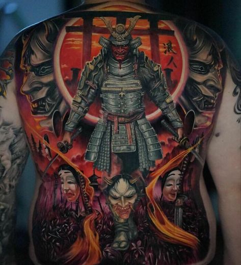 105 Super Realistic Tattoos That Are Purely Amazing Galaxy Tattoo Sleeve, Samurai Tattoo Sleeve, Samurai Warrior Tattoo, Japanese Back Tattoo, Full Back Tattoo, Backpiece Tattoo, Hyper Realistic Tattoo, Spartan Tattoo, Upper Back Tattoos