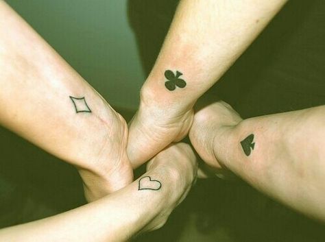 4 person tattoo Group Tattoos, Cousin Tattoos, Diamond Tattoos, Sibling Tattoos, Tattoo Zeichnungen, Bff Tattoos, Friendship Tattoos, Matching Tattoo, Best Friend Tattoos