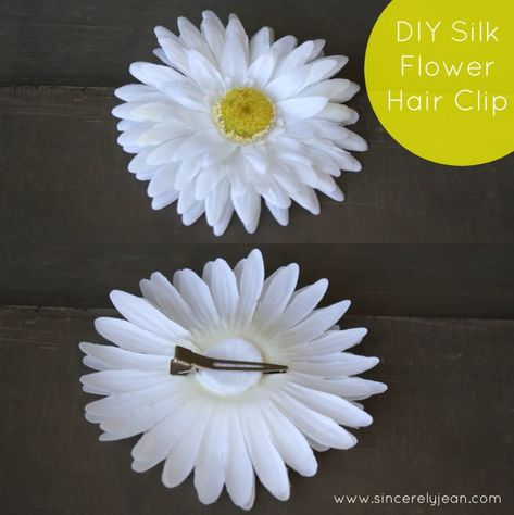 Silk Flower Crafts, Shoebox Ideas, Pta Fundraising, Crafting Corner, Sew Projects, Hair Clips Diy, Hair Diy, Floral Hair Clip, Make Do