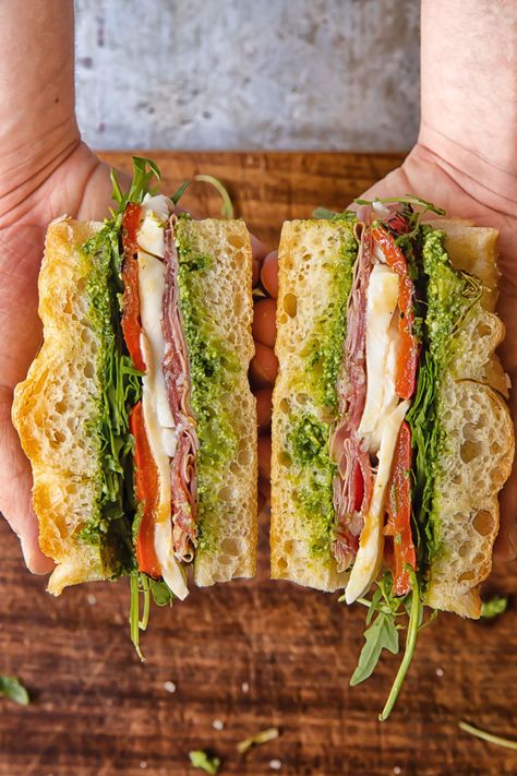 Focaccia Sandwich Focaccia Bread Sandwich, Vegan Focaccia, Best Focaccia, Focaccia Sandwich, Ham And Cheese Toastie, Sandwich Shapes, Pesto Sandwich, Picnic Sandwiches, Focaccia Bread Recipe