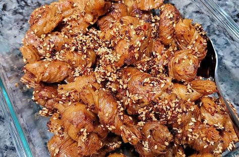 Seasoned Crispy and Fragrant Beancurd Knots or Tofu Knots Tofu Knots, Crispy Tofu In Oven, Fried Tofu Crispy, Crispy Soy Garlic Tofu, Pan Fried Garlic Tofu, At Home Recipes, Soy Sauce Chicken, Fried Beans, Mushroom Powder