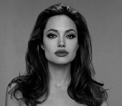 Angelina Joley shared by Mărīaäňa on We Heart It Girl Interrupted, Usain Bolt, Michael Phelps, Actrices Hollywood, Lara Croft, Irina Shayk, Miranda Kerr, Adriana Lima, Girl Crushes