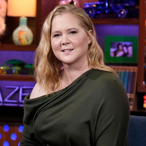 Amy Schumer calls out celebrities for "lying" about using Ozempic Check more at https://americawebmart.com/amy-schumer-calls-out-celebrities-for-lying-about-using-ozempic/ Bollywood Love, Amy Schumer, Film Cinema, Kyle Richards, Housewives Of Beverly Hills, Sophie Turner, Fashion Music, Music Photography, Khloe Kardashian