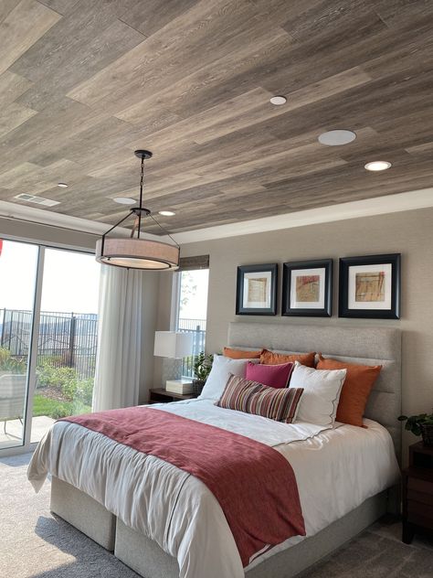 Wood Ceiling Wall Color Ideas, Wood Trey Ceiling Ideas Bedroom, Wood Bedroom Ceiling Ideas, Laminate Wood Flooring On Ceiling, Wood Paneling Ceiling Bedroom, Vinyl Ceiling Ideas, Wood Ceiling In Bedroom, Wood Ceiling Bedroom Ideas, Vinyl Plank Ceiling