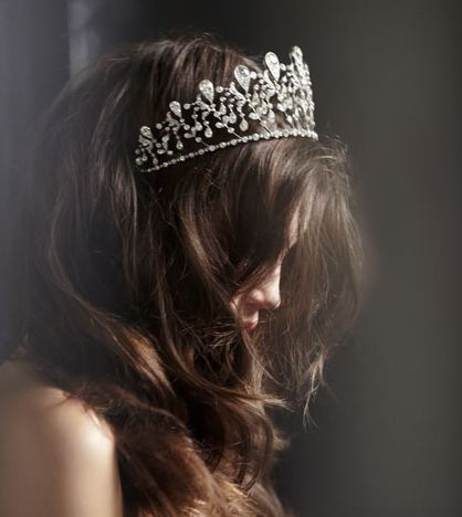 Photo Vanessa Abrams, Princess Aesthetic, Red Queen, Crown Jewels, 영감을 주는 캐릭터, Tiaras And Crowns, Beauty Queens, Gossip Girl, Her Hair