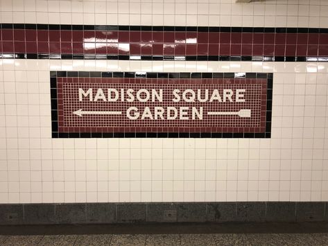 Subway Sign, Metro Subway, Penn Station, New York Canvas, Voyage New York, New York Subway, Nyc Subway, Subway Art, Square Garden