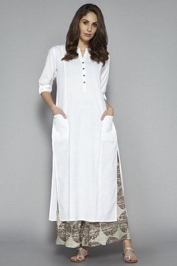 15 Best White Kurti Designs and Patterns For Women Tunik Linen, Plain Kurti Designs, Simple Kurta Designs, Kurta Style, Simple Kurti Designs, Long Kurti Designs, Salwar Kamiz, Kurta Neck Design, Cotton Kurti Designs