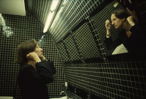 Nan Goldin Photography, Pergamon Museum, Nan Goldin, Levitation Photography, William Eggleston, East Berlin, Experimental Photography, Green Bathroom, Female Photographers