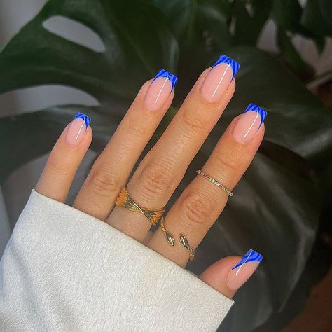 40 Fun Spring Nails to Inspire You Unghie Sfumate, Milky Nails, Simple Gel Nails, Simple Acrylic Nails, French Tip Acrylic Nails, Cute Gel Nails, Acrylic Nails Coffin Short, Short Acrylic Nails Designs, Nails Black