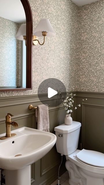 KAY + CO. on Instagram: "the powder bath reveal - my first solo room transformation is complete & I couldn’t be happier with how this room turned out 🌿 

I’ve always loved when a powder bath feels like a unique space among other rooms in the house & this stunning @sandbergwallpaper helped me achieve the perfect balance between timeless and fun. It was the inspiration for the entire room design and I just love the vintage touch it adds to this space. 

you can shop the wallpaper & accessories on my stories & my @ltk.home ✨ 

#sandbergwallpaper #powderbath #diyprojects #wallpaperinspo #wallpaper #benjaminmoore #bathroominspiration #powderroom #powderroomdesign 

In paid collaboration with Sandberg Wallpaper." Half Wallpaper Wall, Half Bath Wallpaper, Half Wallpaper, Bath Wallpaper, Powder Bathroom, Brass Detail, Sandberg Wallpaper, Bath Renovation, Charleston Homes