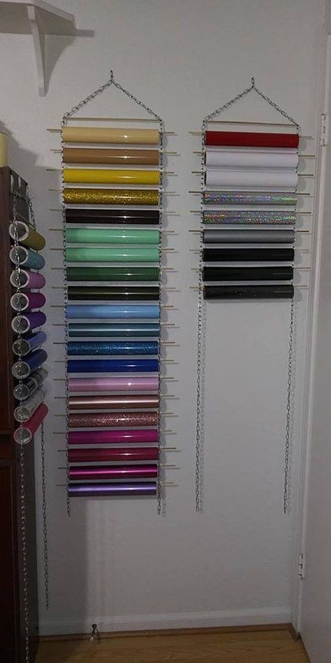 Cricut Storage, Sublimacion Ideas, Cricut Supplies, Idee Cricut, Cricut Explore Projects, Dream Craft Room, Craft Room Design, Diy Craft Room, Cricut Projects Beginner