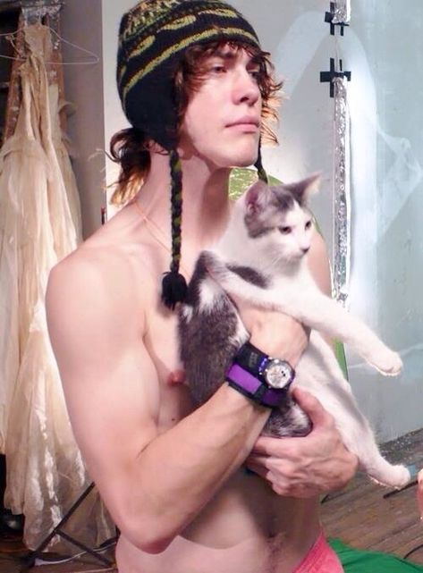 Andrew Vanwyngarden, Mgmt, When He, A Cat