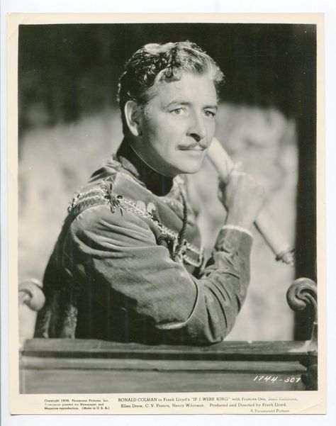 If I Were King-Ronald Colman-8x10-B&W-Still Ronald Colman, Elephant Walk, Black And White Movie, British Actresses, Movie Photo, Classic Movies, California Usa, Movies Showing, Jon Snow