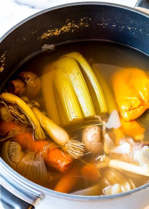 Making Broth, Recipes With Vegetable Broth, Make Chicken Broth, Homemade Vegetable Broth, Soup Broth, Vegetable Broth, Broth Recipes, The Pioneer Woman, Canning Recipes