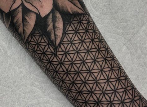 Sacred geometry tattoo Sacred Geometry Tattoo Filler, Sacred Geometry Neck Tattoo, Sacred Geometry Sleeve, Sacred Geometry Background, Mandala Sleeve, Traditional Tattoo Flowers, Tattoo Filler, Sacred Geometry Tattoo, Geometry Tattoo