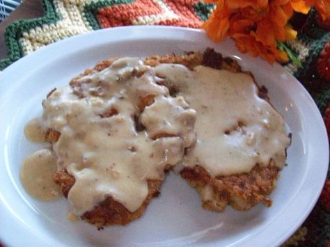 If you can Country Fry chicken, pork , and beef cube steaks, why not ground beef patties ? Well, with this recipe you can.:) When handling the steaks please take care when turning over in the egg/milk mixture,because they might crumble.And the same goes for turning over in the seasoned flour.For easier handling of the steaks you may want to freeze them for about 1/2 an hour or until they are slightly firm.If desired please adjust seasonings according to your tastes.For a true comfort meal ser... Cream Gravy Recipe, Country Fried Steak Recipe, Beef Cutlets, Hamburger Steak And Gravy, Country Fried Chicken, Chicken Fried Steak Recipe, Hamburger Steaks, Fried Steak Recipes, Cream Gravy