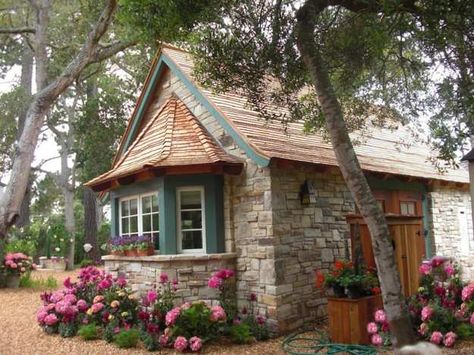 small adobe houses | Charming small house design with vintage stone walls and blooming ... Tiny Cottages, Beautiful Small Homes, Stone Cottages, Small Cottages, Adobe House, Tiny Cottage, Dream Cottage, Stone Cottage, Cabins And Cottages