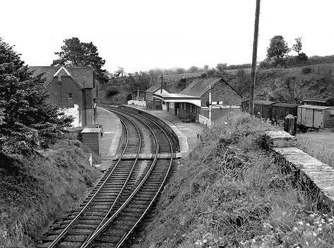 Scarborough Castle, Steam Trains Uk, Barnard Castle, Disused Stations, Old Train Station, Model Railways, Aerial Images, Norwich City, British Rail