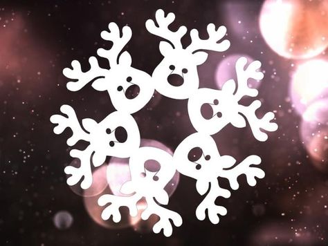 Christmas Diy Paper, Diy Paper Crafts Ideas, Star Wars Snowflakes, Diy Snowflakes, Paper Crafts Ideas, Paper Snowflake Template, Diy Christmas Paper, Paper Snowflake Patterns, Paper Snowflakes Diy