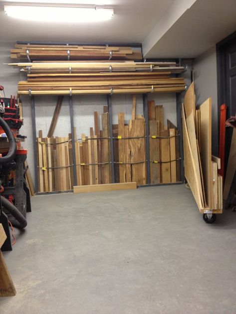 Show Storage, Lumber Storage Rack, Dream Workshop, Timber Storage, Garage Storage Inspiration, Garage Organisation, Woodworking Garage, Workshop Layout, Lumber Storage