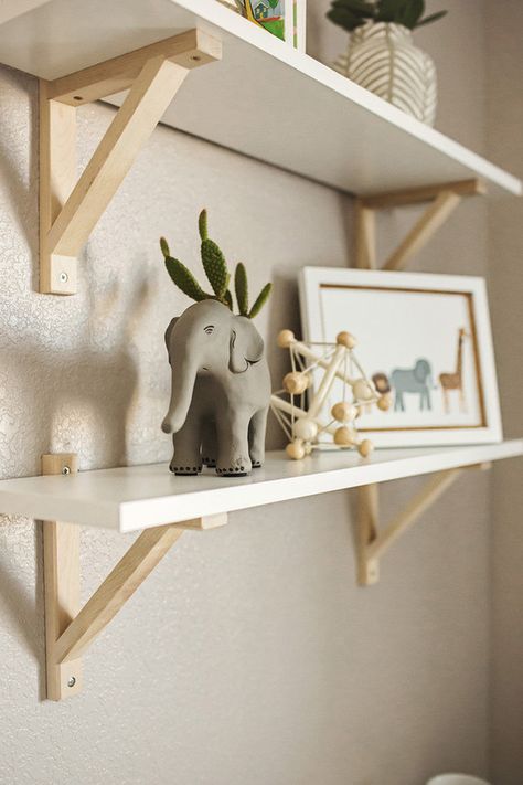 Neutral Boy Nursery, Modern Boy Nursery, Small Room Nursery, Nursery Shelf Decor, Neutral Nurseries, Boho Baby Nursery, Nursery Wedding, Wood Aesthetic, Aesthetic Diy