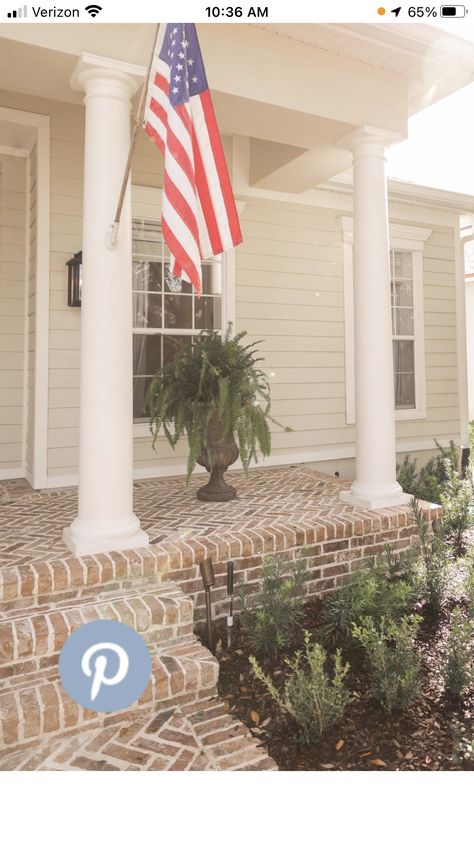 Front Porch Brick Pavers, Brick Veneer Porch, Brick Front Porch Steps, Brick Steps Front Porch, Brick Front Porch Ideas, Brick Porch Ideas, Brick Front Steps, Brick Front Porch, House Finishes