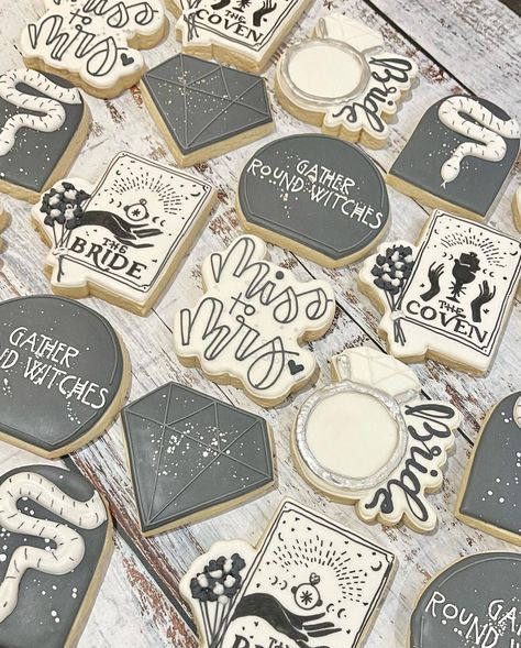 AHS Coven theme bachelorette party! You all know I love black and snakes so this was a fun set to do!! #bacheloretteparty… | Instagram Bachelorette Themed Cookies, Ahs Coven Bachelorette Party, Witchy Bachelorette Party Decor, Bachelorette Party Spooky, Bachelorette Witch Theme, Salem Bachelorette, Bachelorette Party Cookies, Theme Bachelorette Party, Bachelorette Cookies