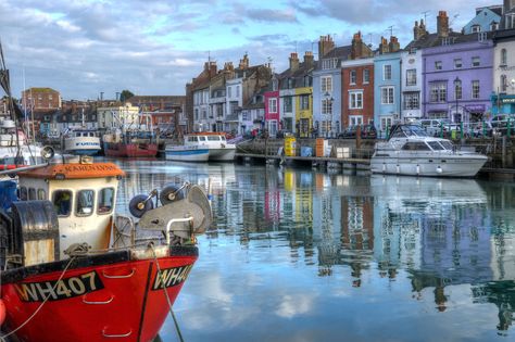 https://flic.kr/p/Z4fRKE | The Old Harbour, Weymouth, Dorset | We recently stayed for a couple of weeks just outside Weymouth in Dorset, and this gave us time to have a good look round the town. The Old Harbour in particular, with its wonderful Georgian buildings on the waterfront, is quite spectacular. Weymouth England, Weymouth Harbour, Uk Countryside, Weymouth Dorset, Georgian Buildings, Artist Ideas, Uk Trip, Visit Wales, Dorset England