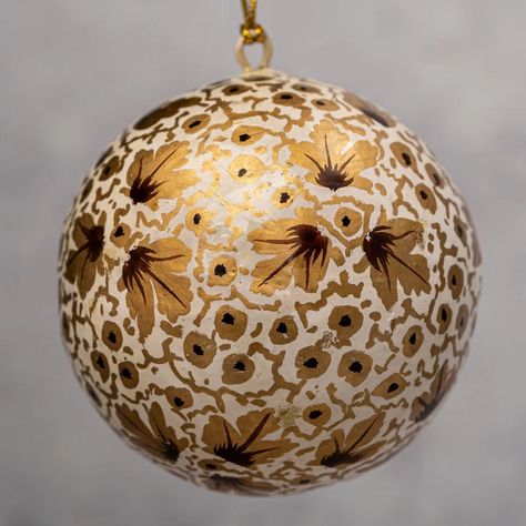 The Seasonal Aisle 3" Gold & White Leaf Christmas Bauble | Wayfair.co.uk Paper Baubles, Hand Painted Bauble, Paper Plants, Bauble Ornaments, Crystal Angels, Glass Bauble, Christmas Bauble, White Leaf, Plants Flowers