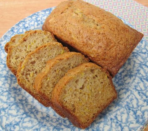 Summer Squash Bread | Recipes for Sustenance Yellow Squash Bread Recipe, Pressure Cooker Beef Stroganoff, Downeast Maine Pumpkin Bread, Summer Squash Bread, Squash Bread, Yellow Squash Recipes, Summer Squash Recipes, Sweet Potato Bread, Chocolate Chip Bread