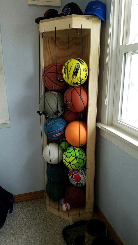 #storage #diystorage #homestorage #storageideas Boy Sports Bedroom, Sports Bedroom, Sports Office, Pool Stuff, Sport Bedroom, Ball Storage, Teen Room Decor, Baby 2, Soccer Balls